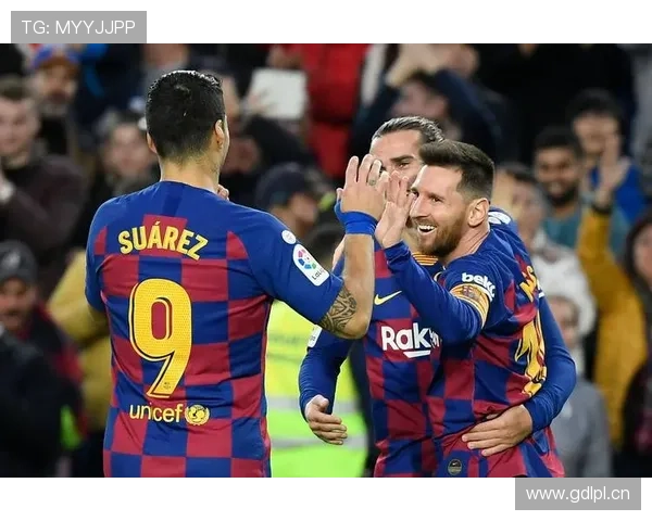 巴萨进攻体系过度依赖边路打法,能否持续保证进球稳定性面临考验 巴萨进攻体系过度依赖边路打法,能否持续保证进球稳定性面临考验