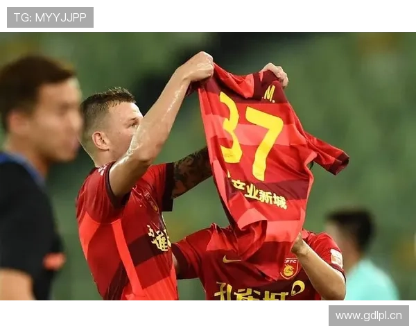 瓦伦西亚财政危机持续显现，长期影响球队竞争力与引援布局